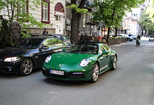 Porsche 992 Carrera 4S