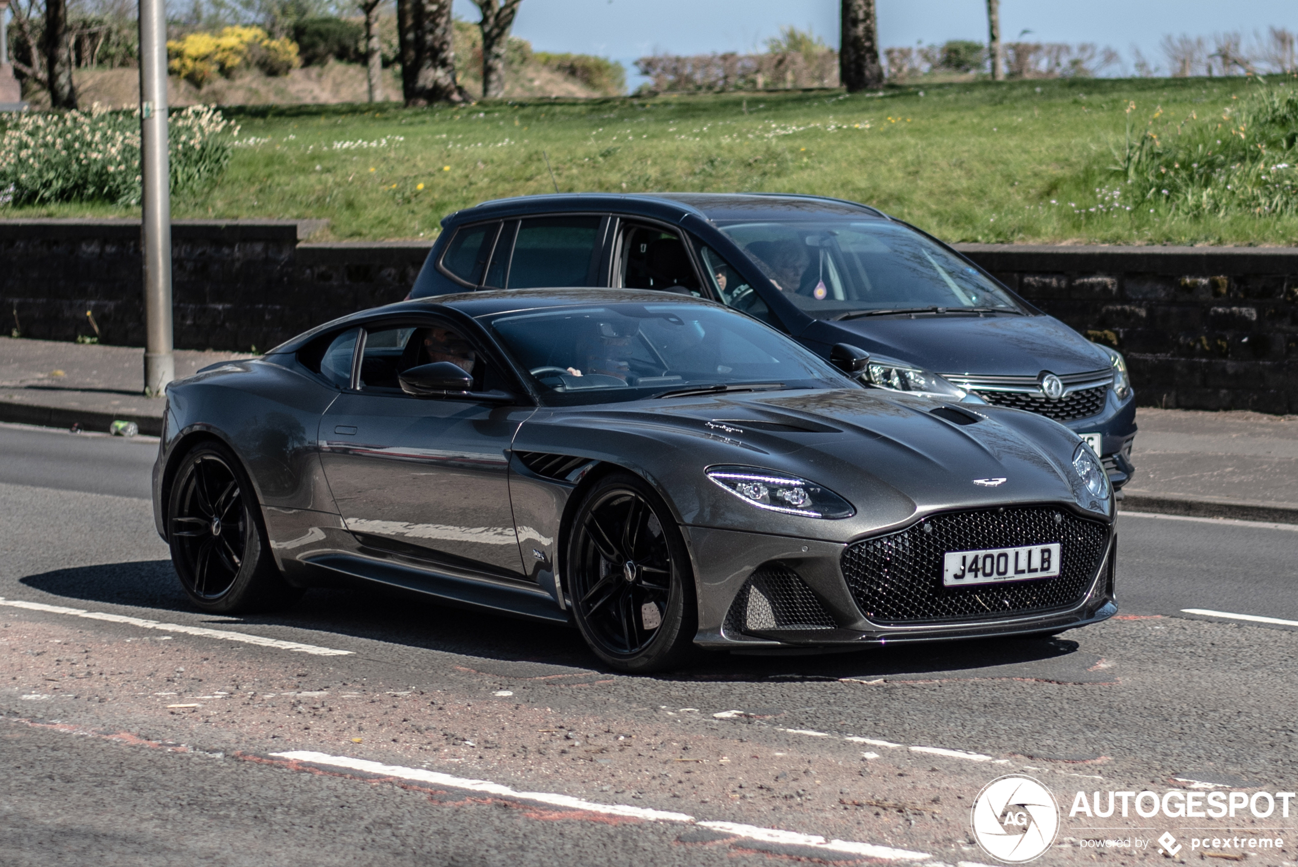 Aston Martin DBS Superleggera