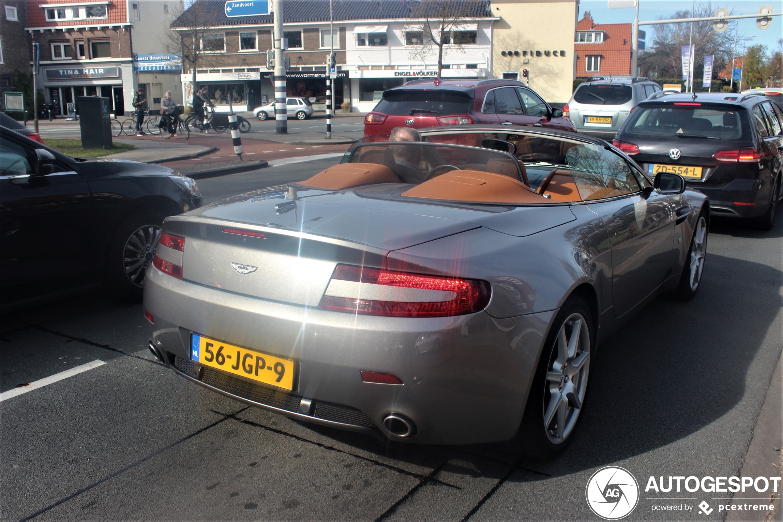 Aston Martin V8 Vantage Roadster