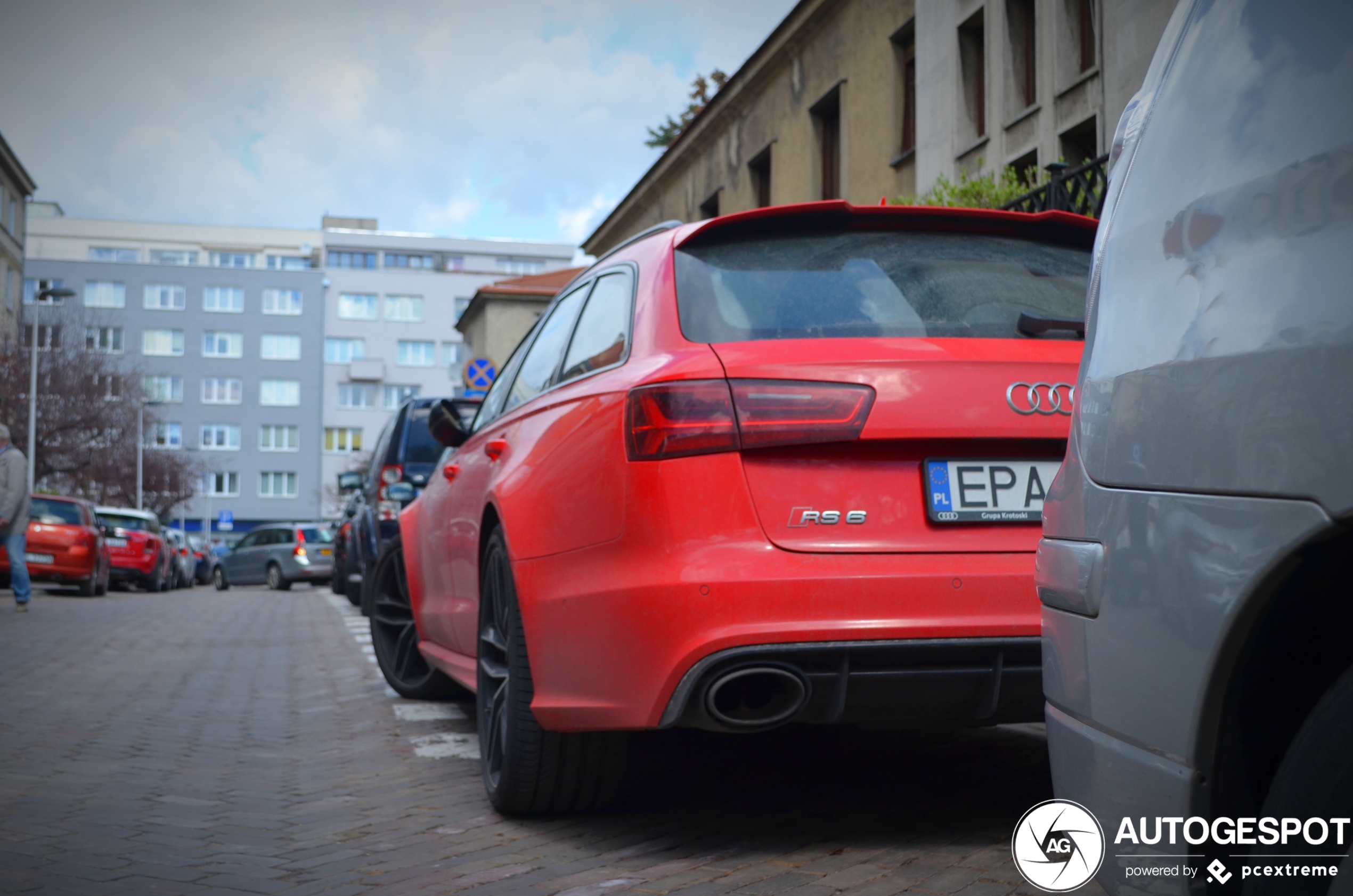 Audi RS6 Avant C7 2015