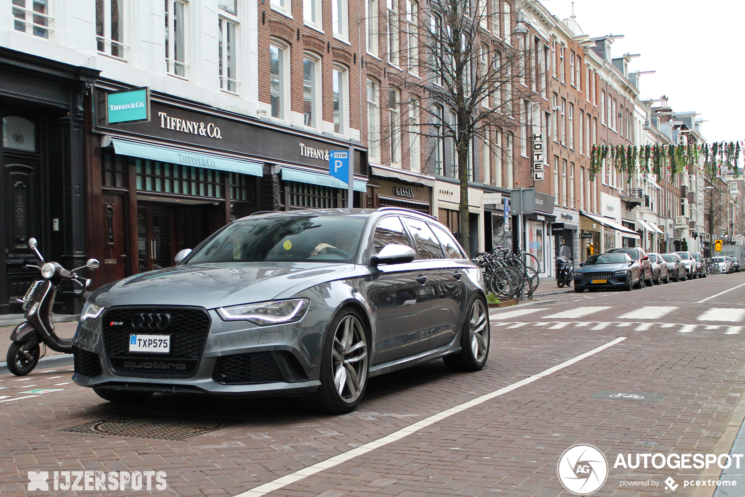 Audi RS6 Avant C7