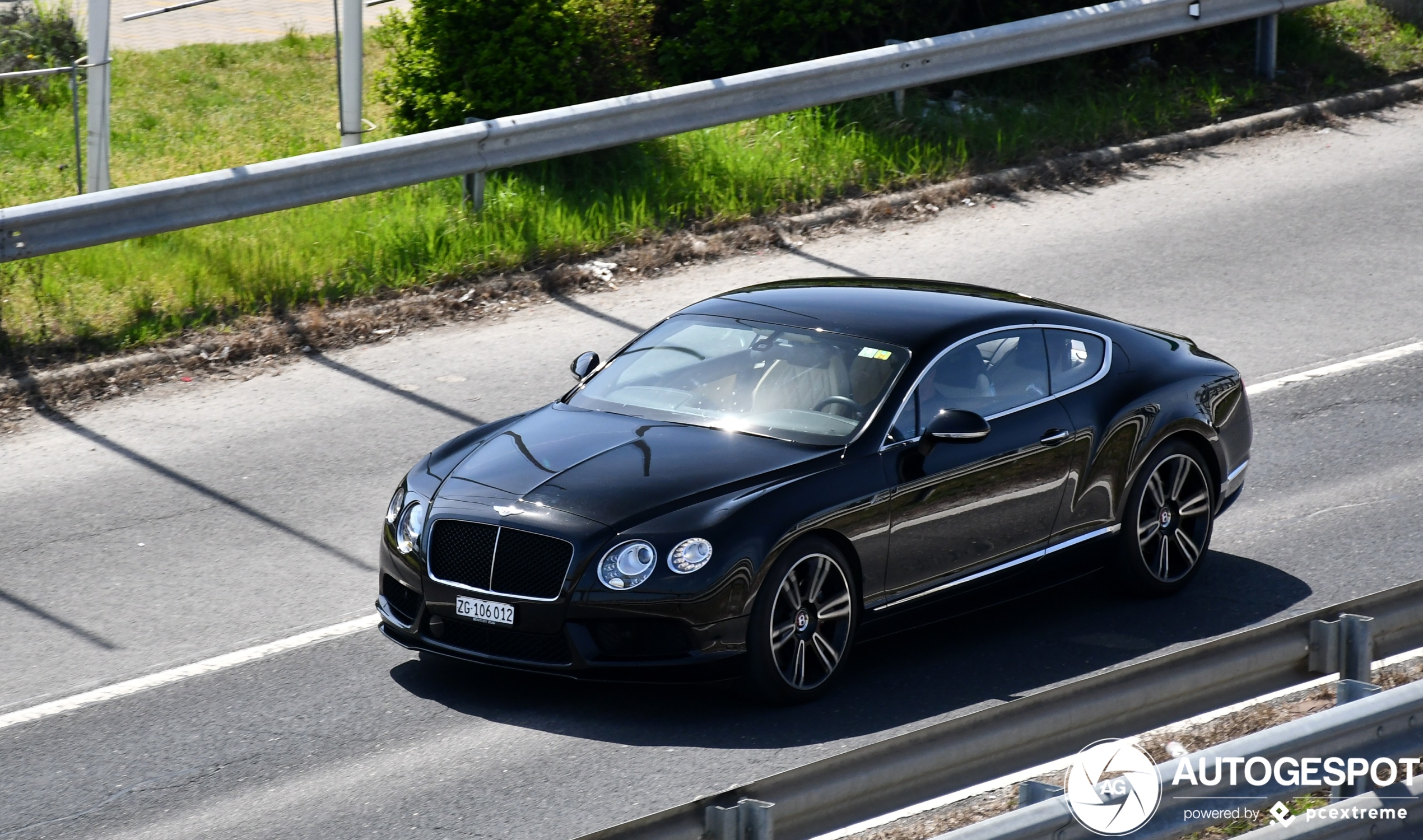 Bentley Continental GT V8 S