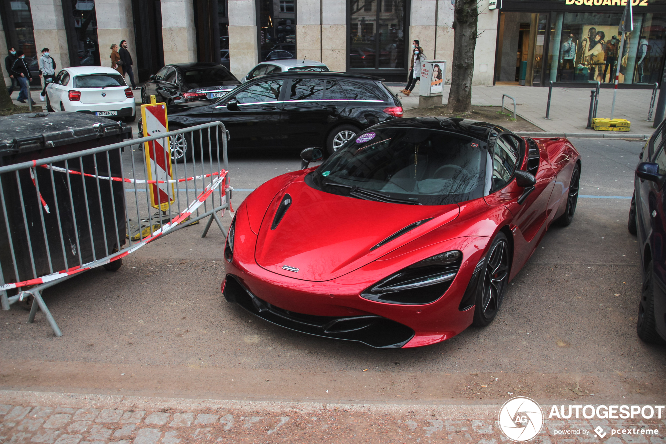 McLaren 720S