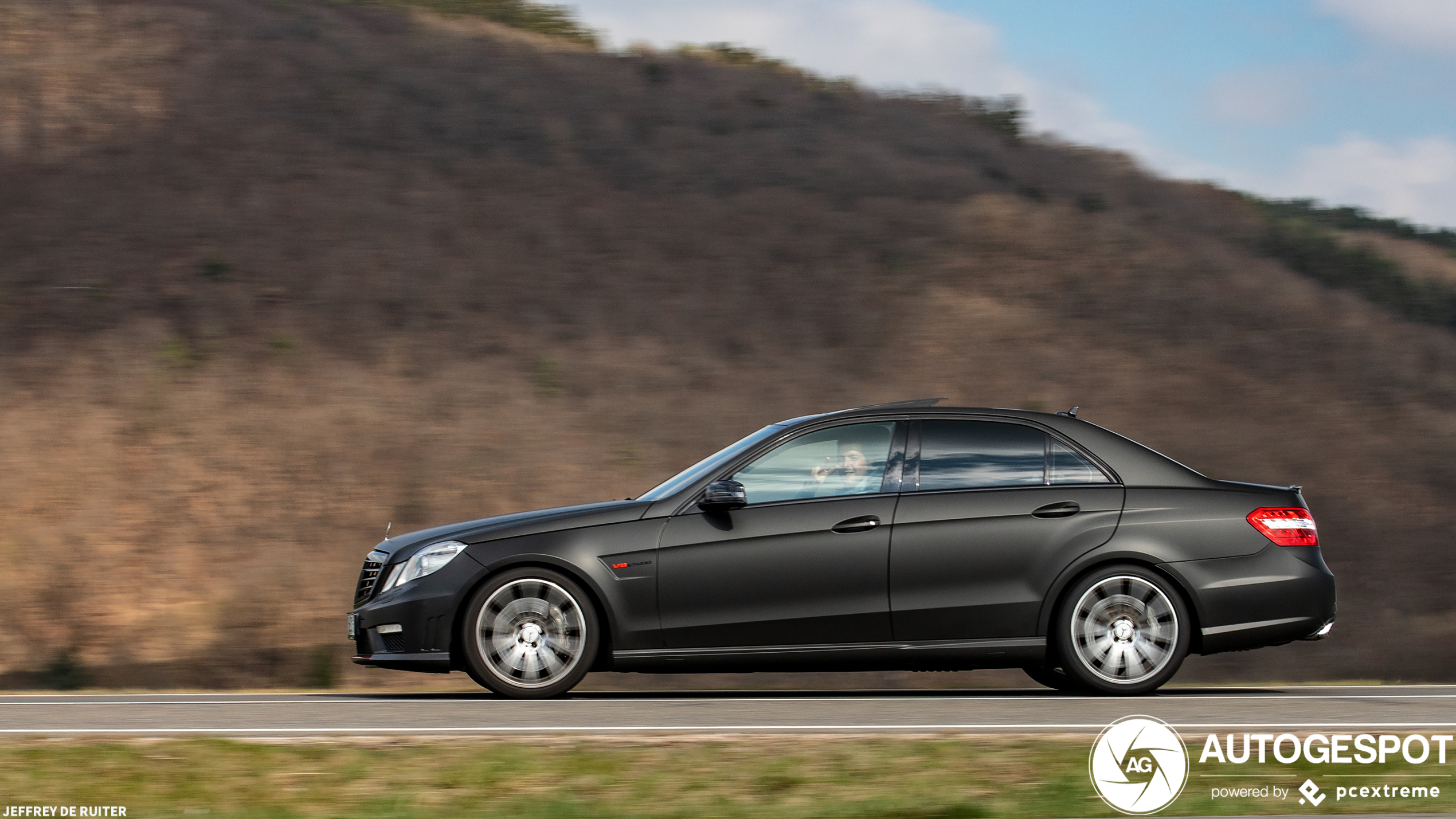 Mercedes-Benz E 63 AMG W212 V8 Biturbo