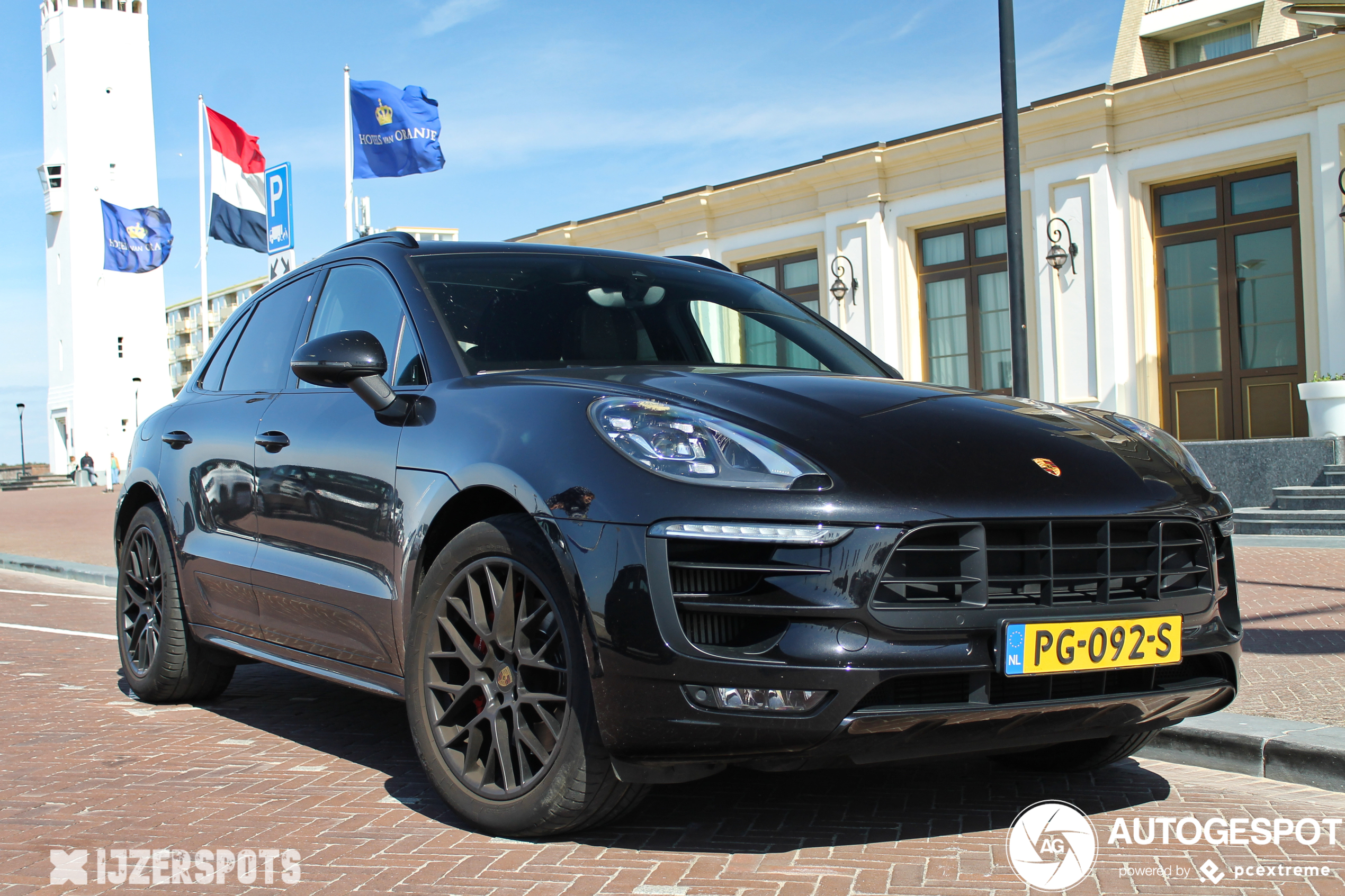 Porsche 95B Macan GTS