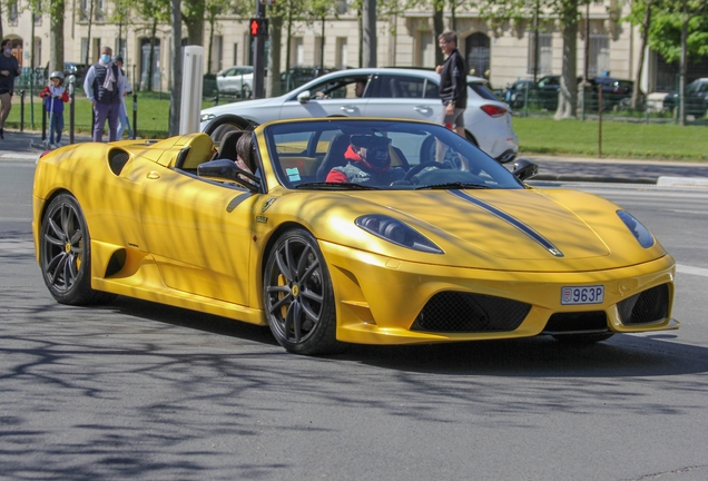 Ferrari Scuderia Spider 16M