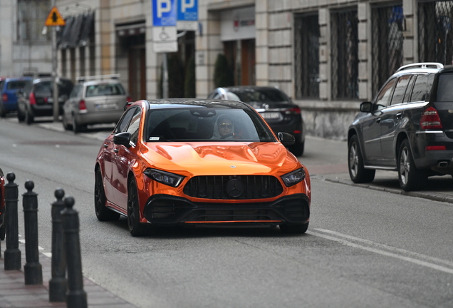 Mercedes-AMG A 45 S W177