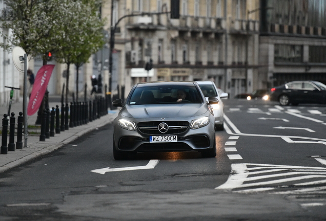 Mercedes-AMG E 63 S W213 Edition 1