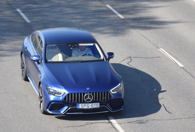 Mercedes-AMG GT 63 X290