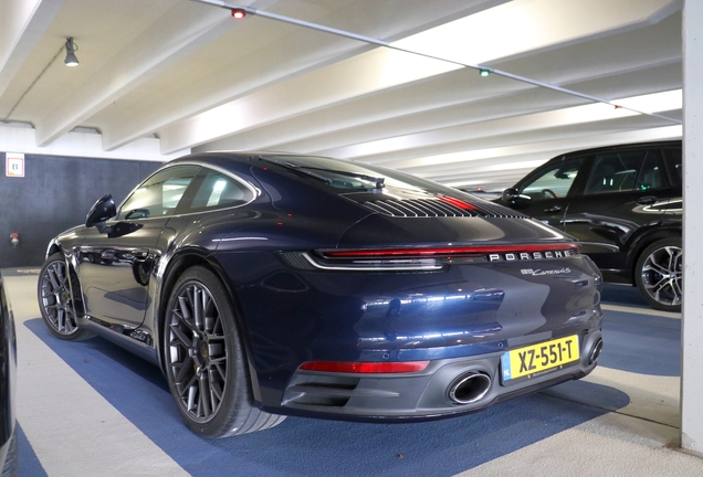 Porsche 992 Carrera 4S