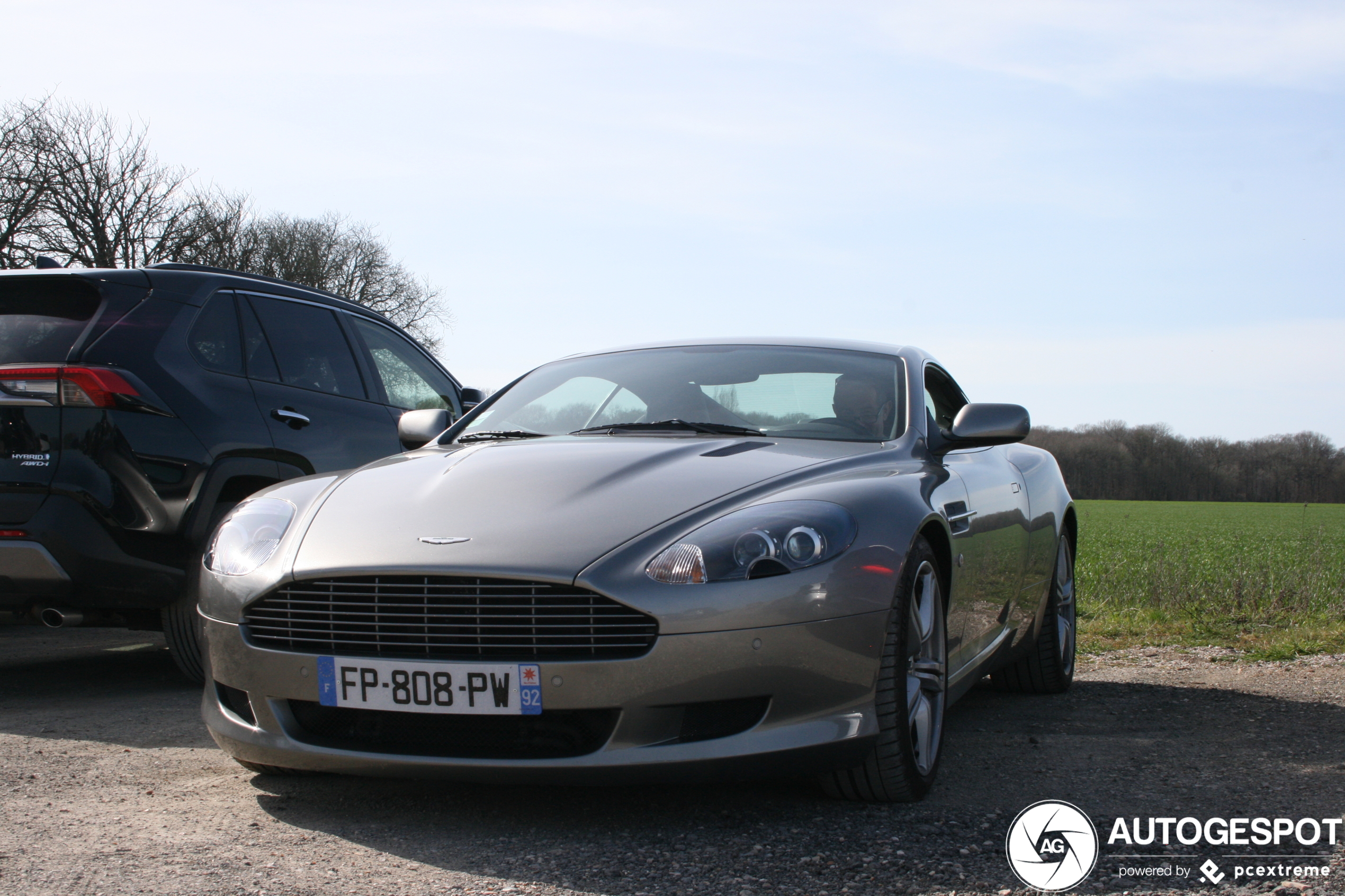 Aston Martin DB9