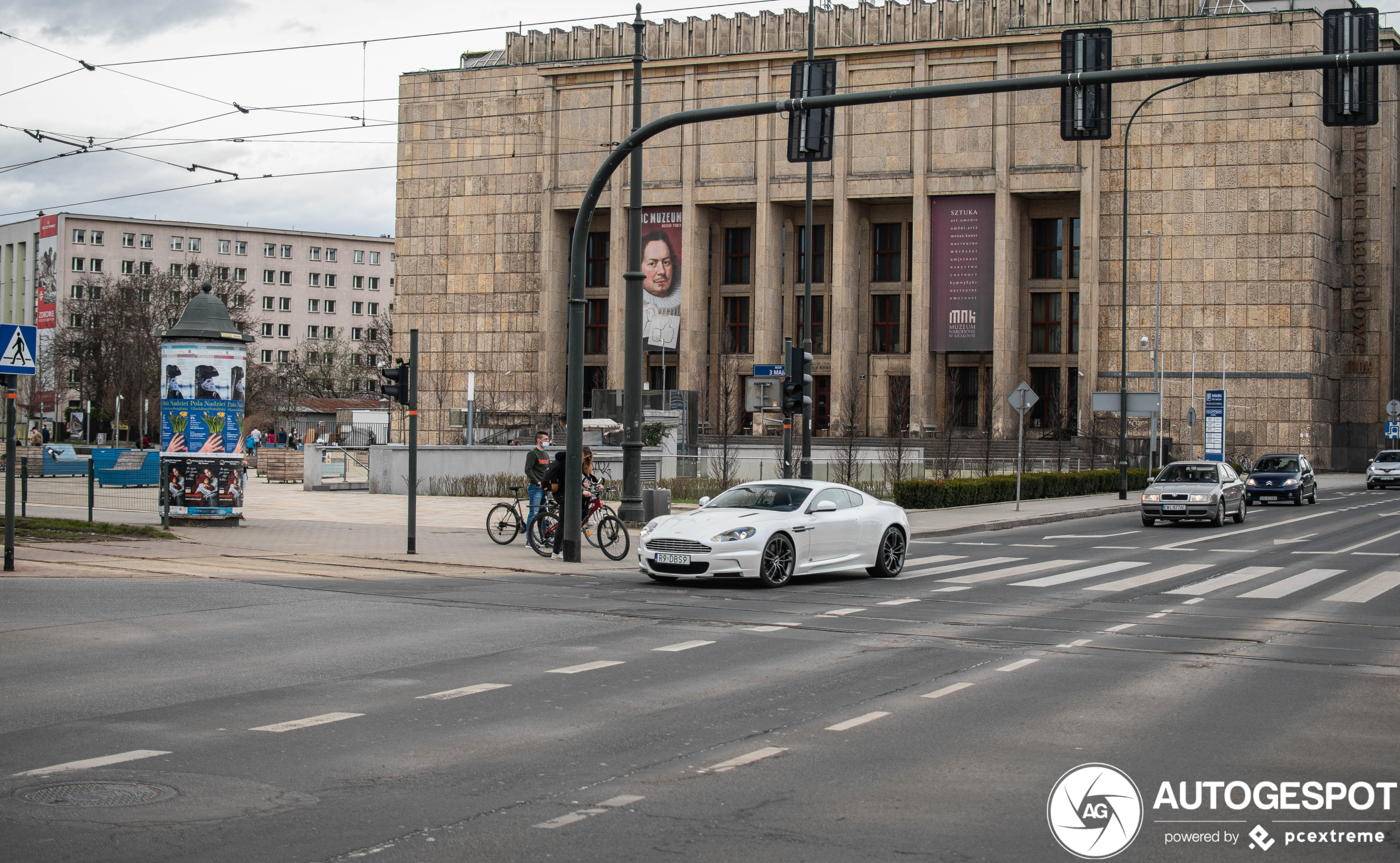 Aston Martin DBS