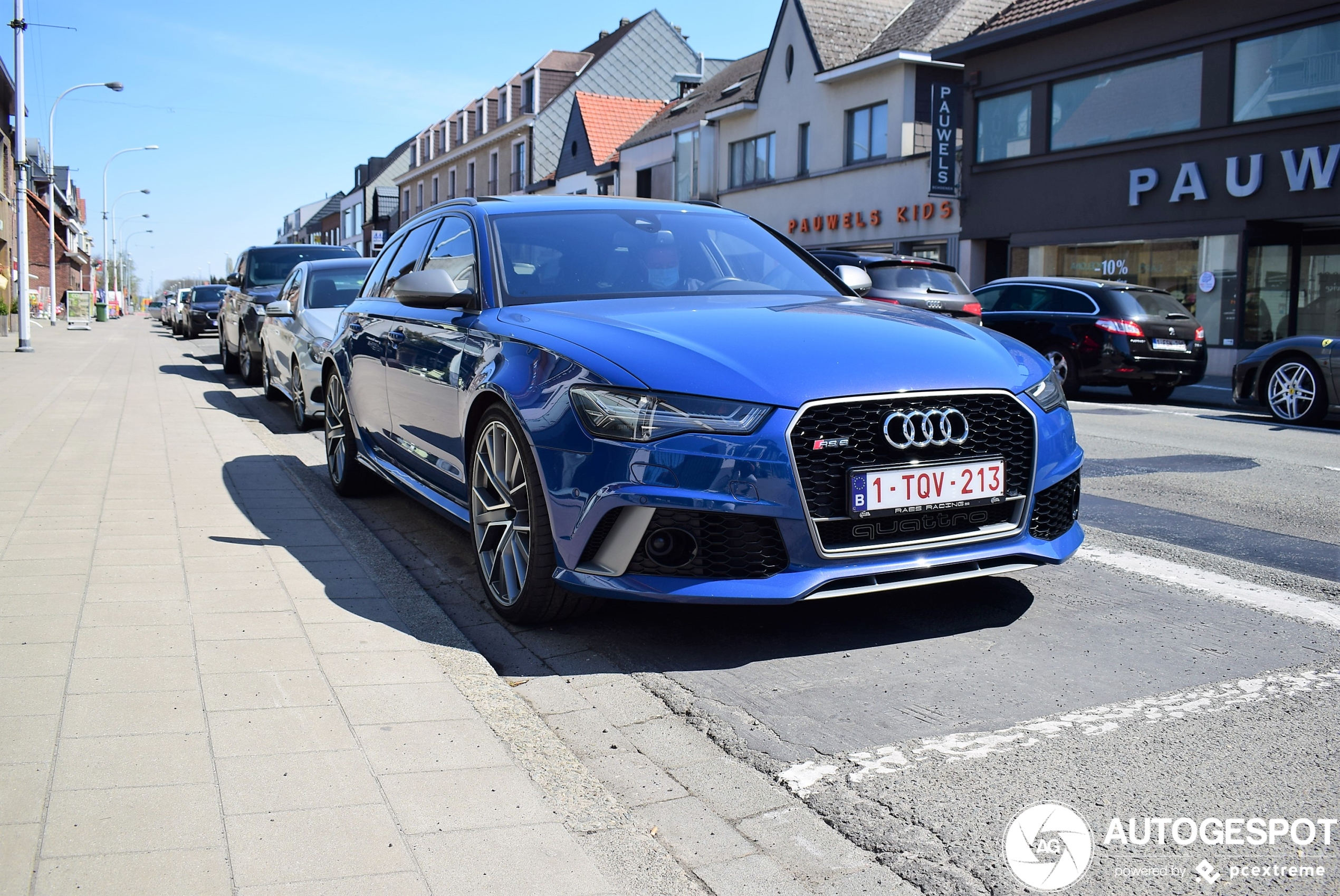 Audi RS6 Avant C7 2015