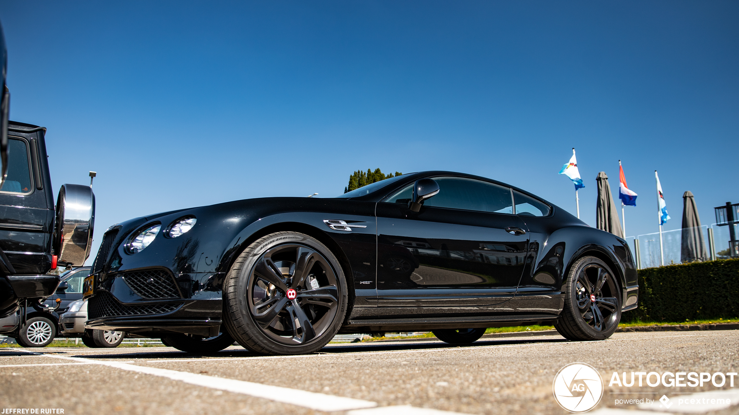 Bentley Continental GT V8 S Black Diamond Edition