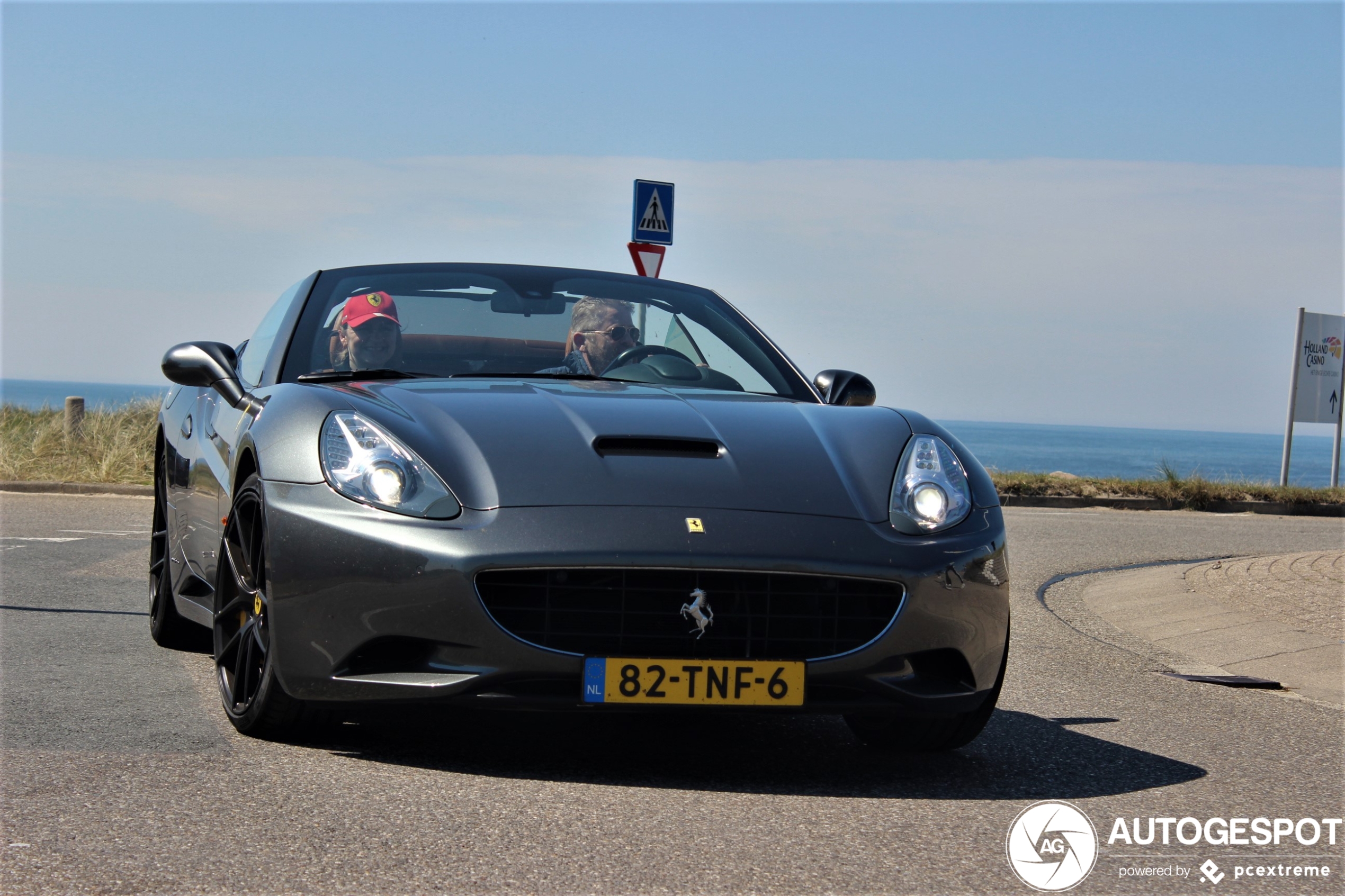 Ferrari California