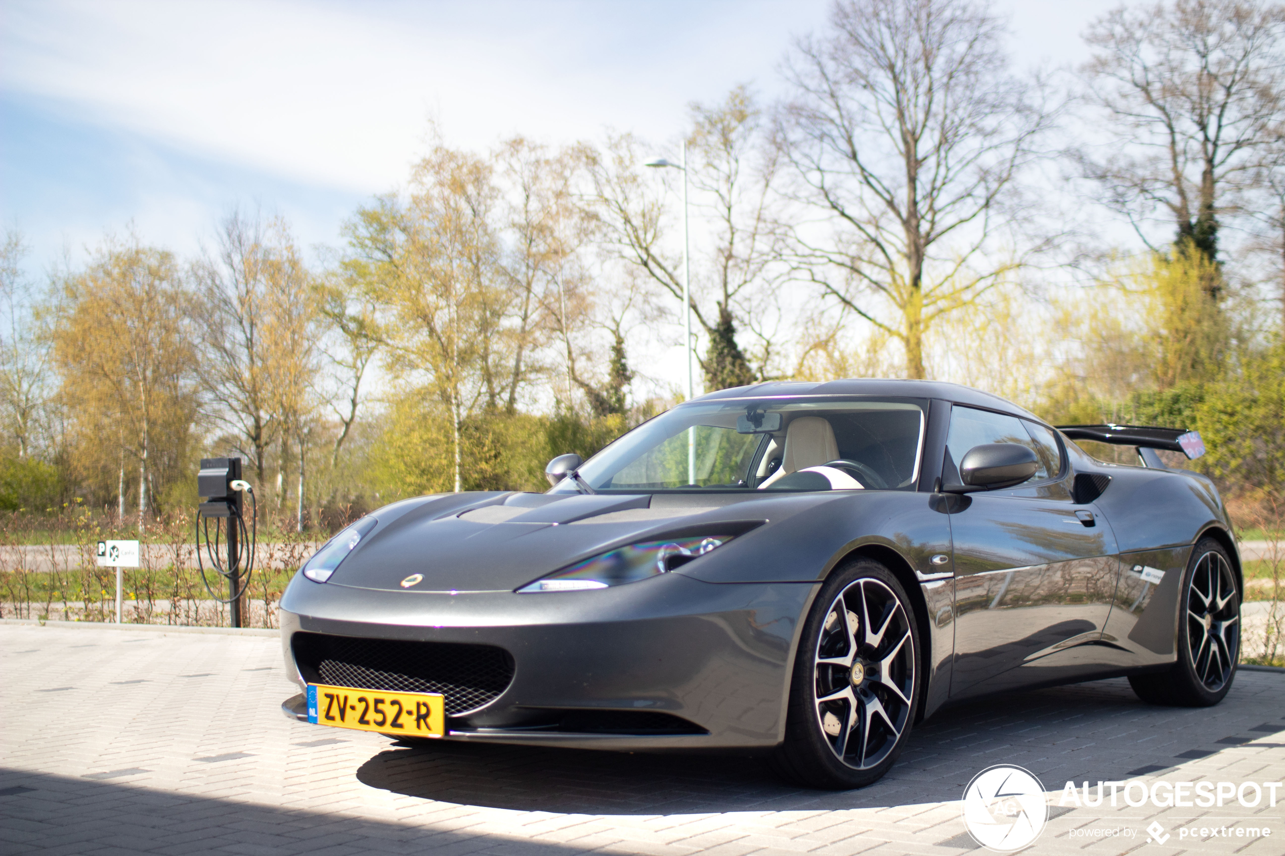 Lotus Evora