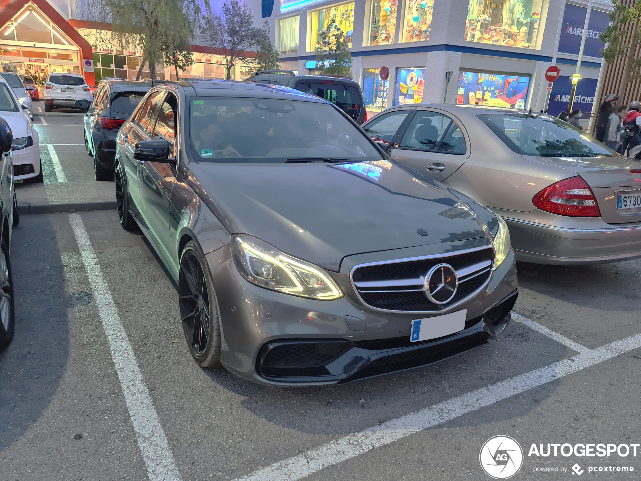 Mercedes-Benz E 63 AMG S W212