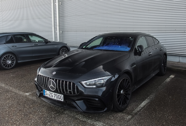 Mercedes-AMG GT 63 S X290