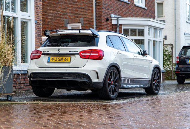 Mercedes-Benz GLA 45 AMG X156