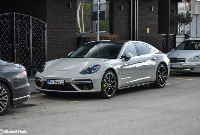 Porsche 971 Panamera Turbo S E-Hybrid