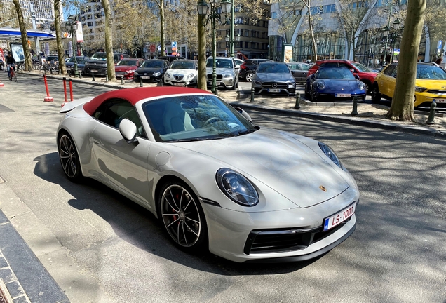 Porsche 992 Carrera S Cabriolet