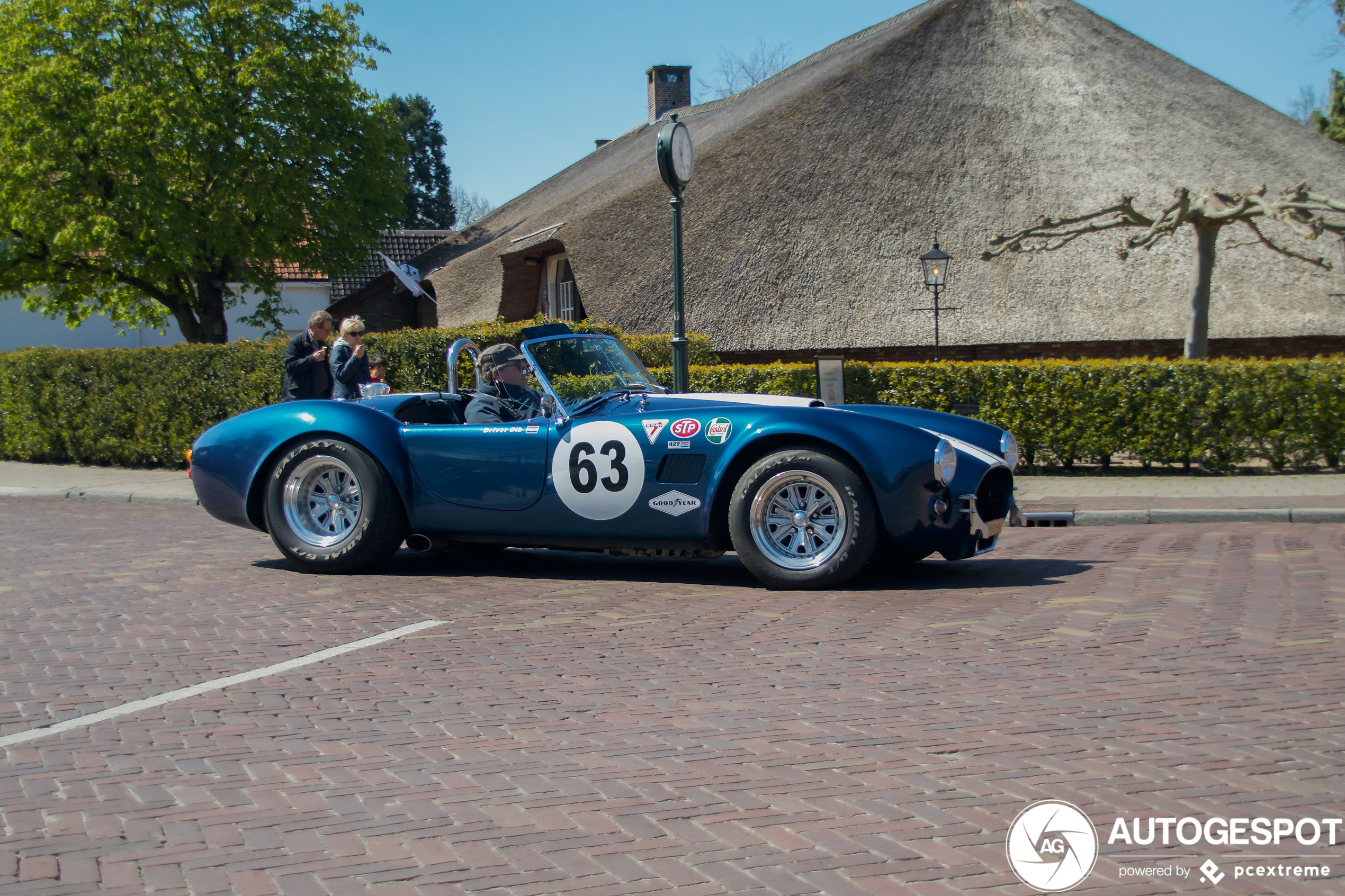 AC Cobra Superformance 427