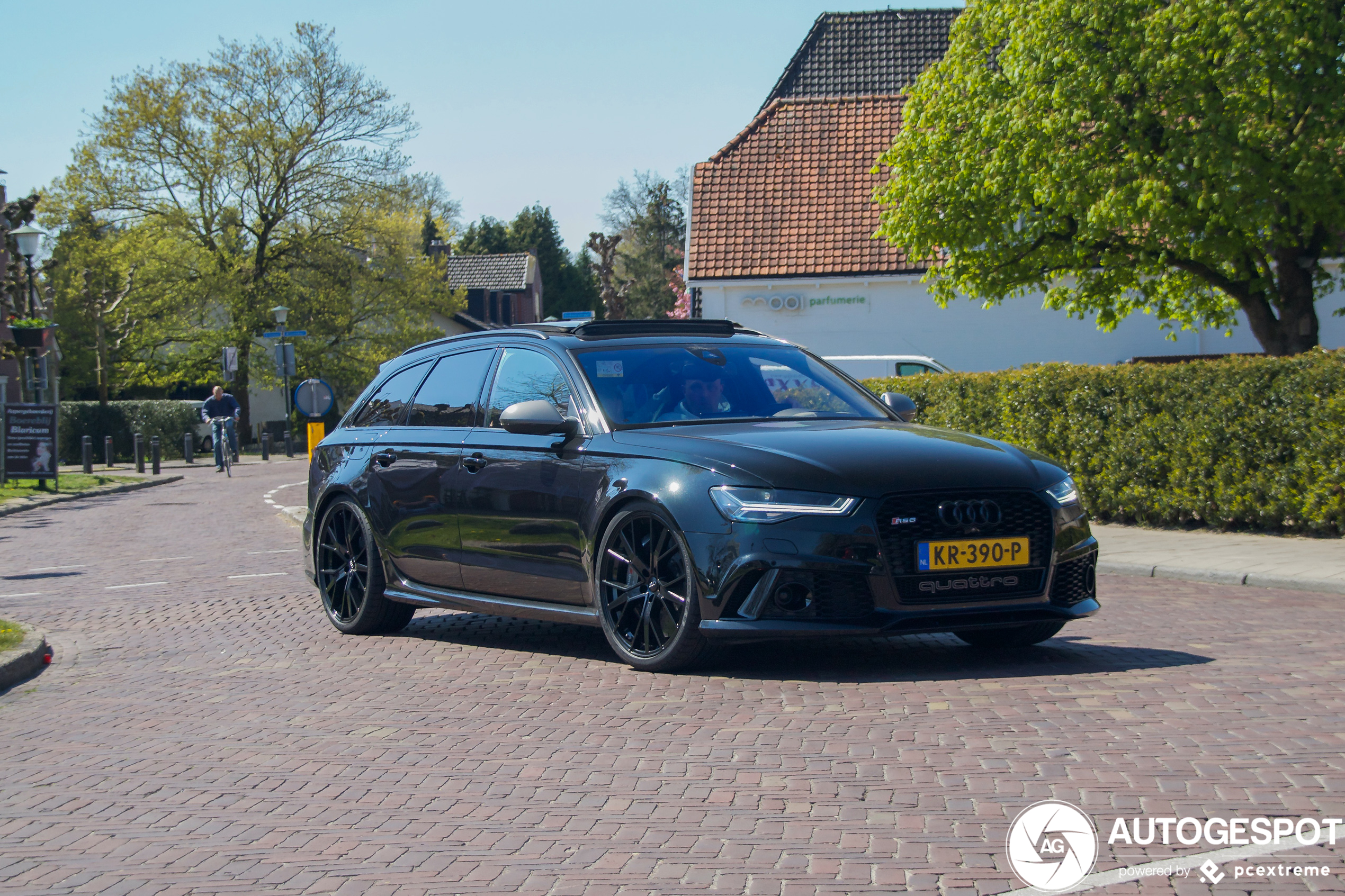 Audi RS6 Avant C7 2015