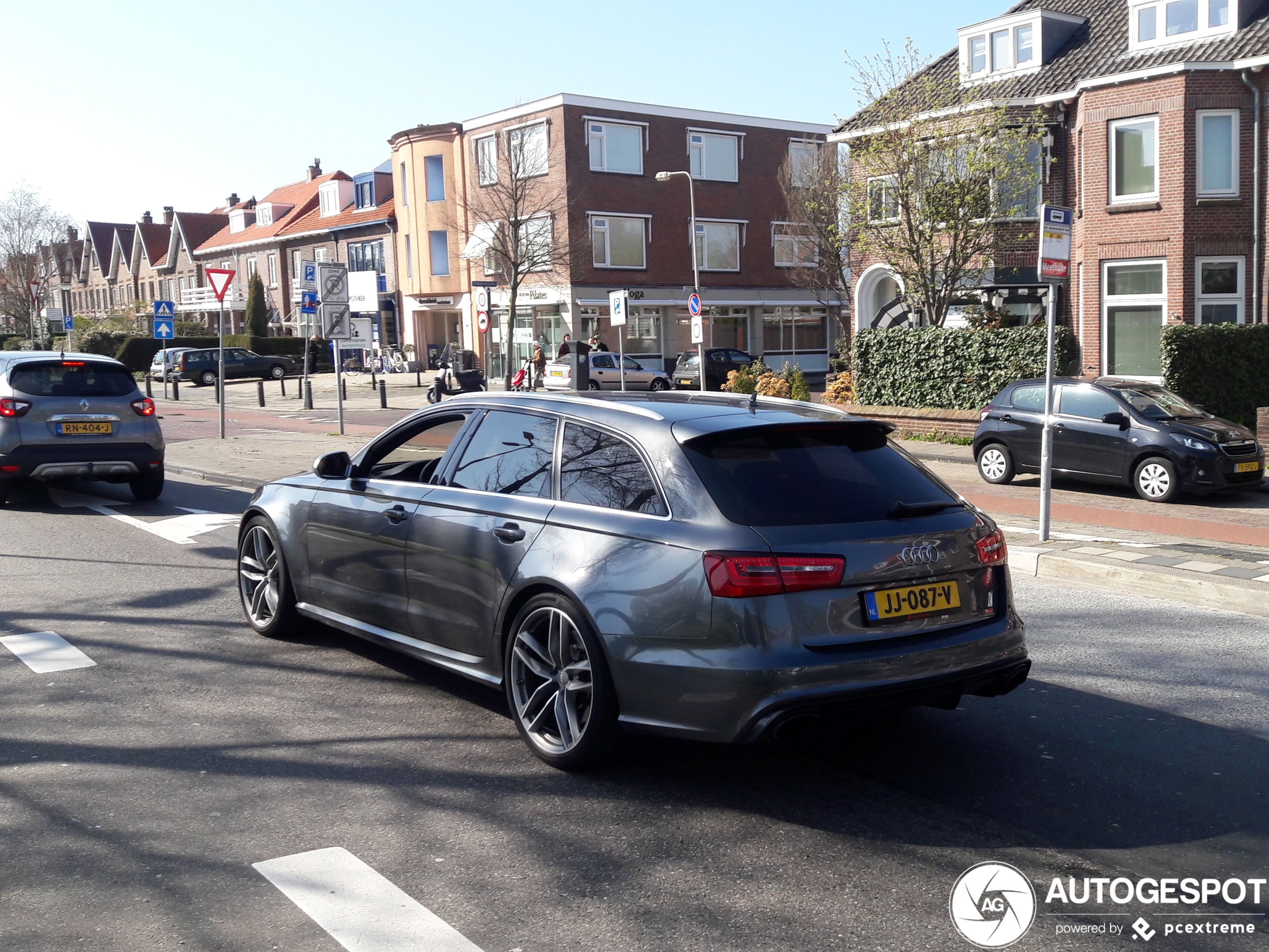 Audi RS6 Avant C7