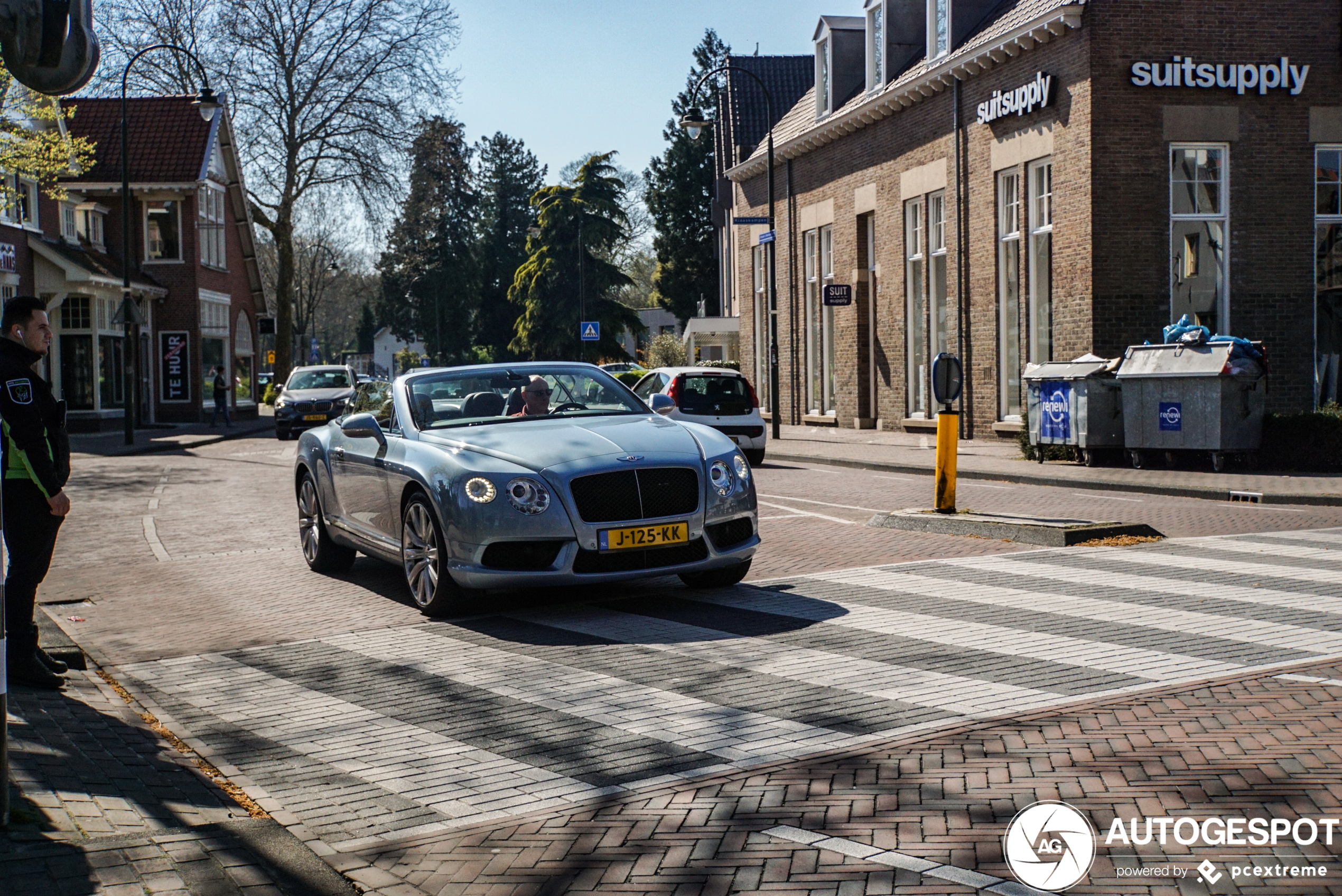 Bentley Continental GTC V8