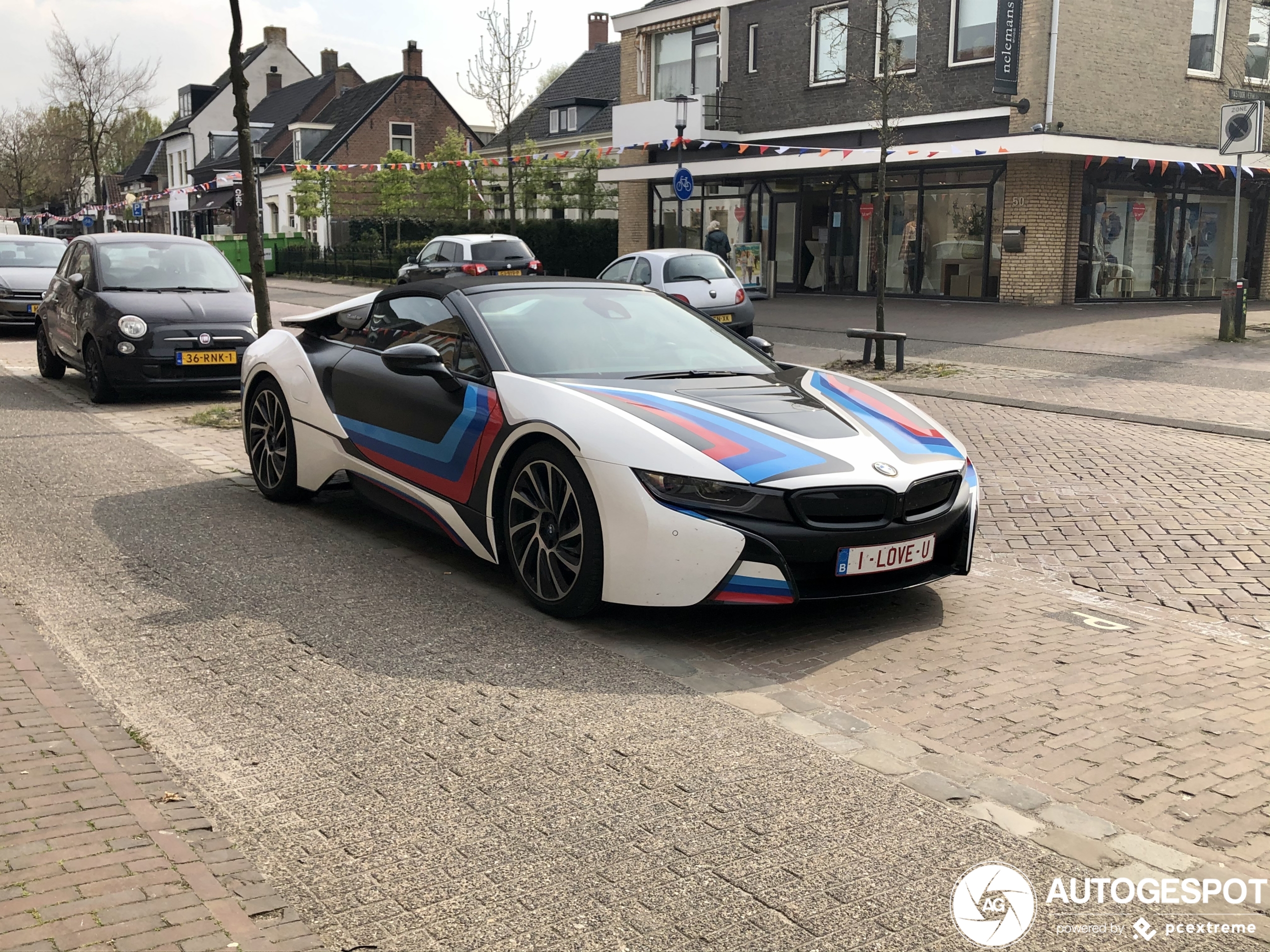 BMW i8 Roadster