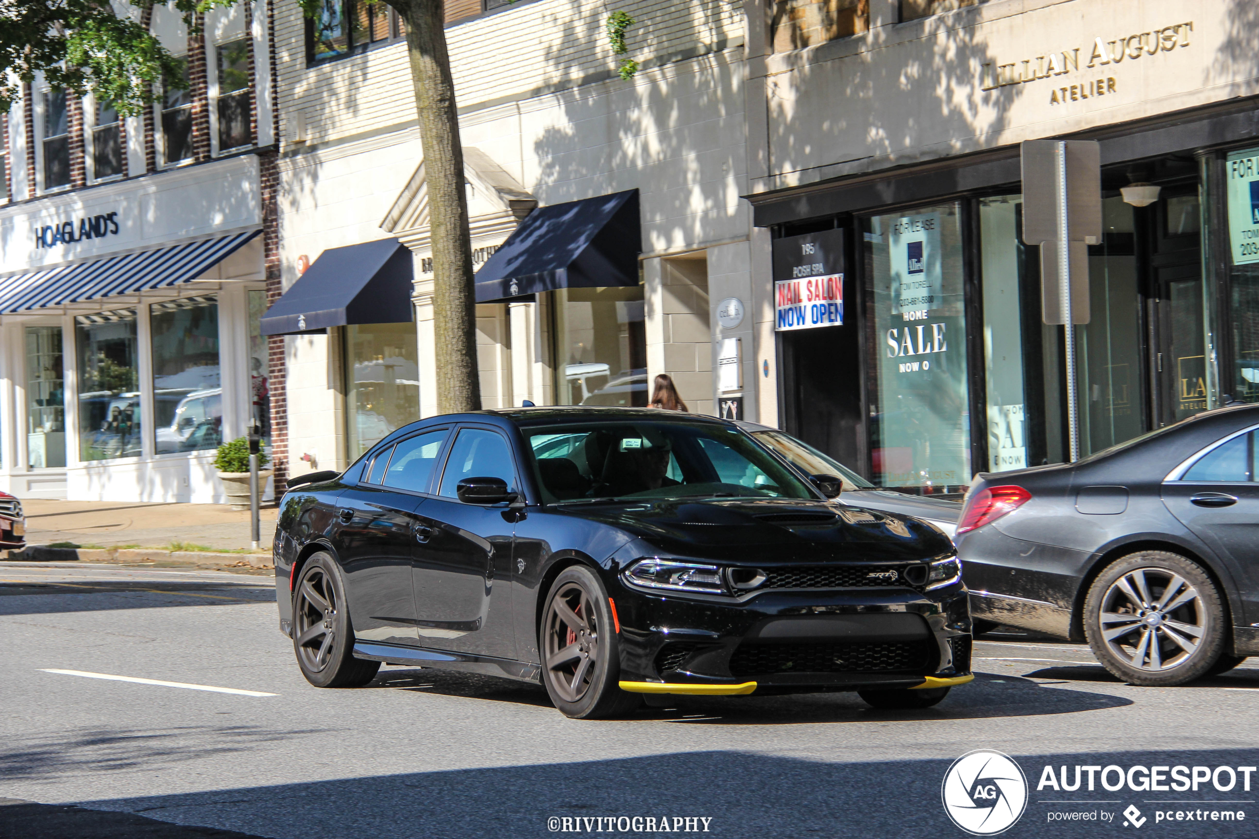 Dodge Charger SRT Hellcat