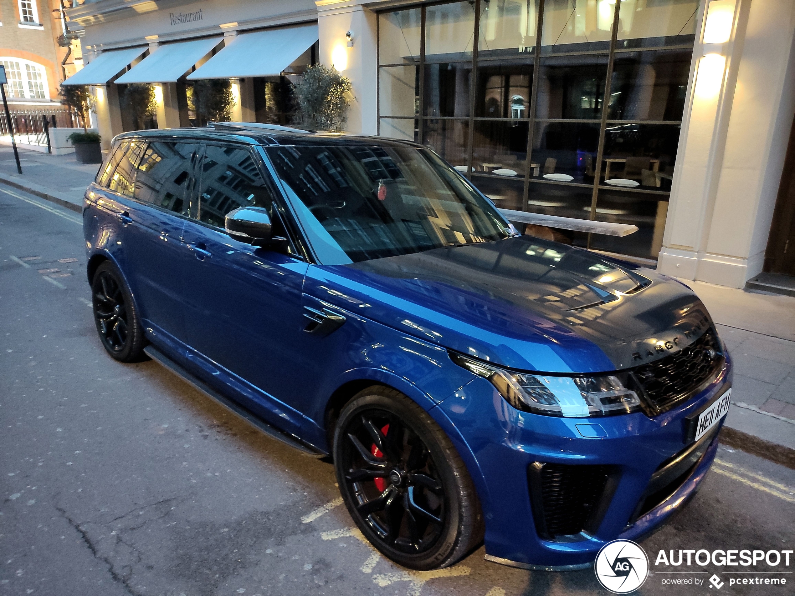 Land Rover Range Rover Sport SVR 2018