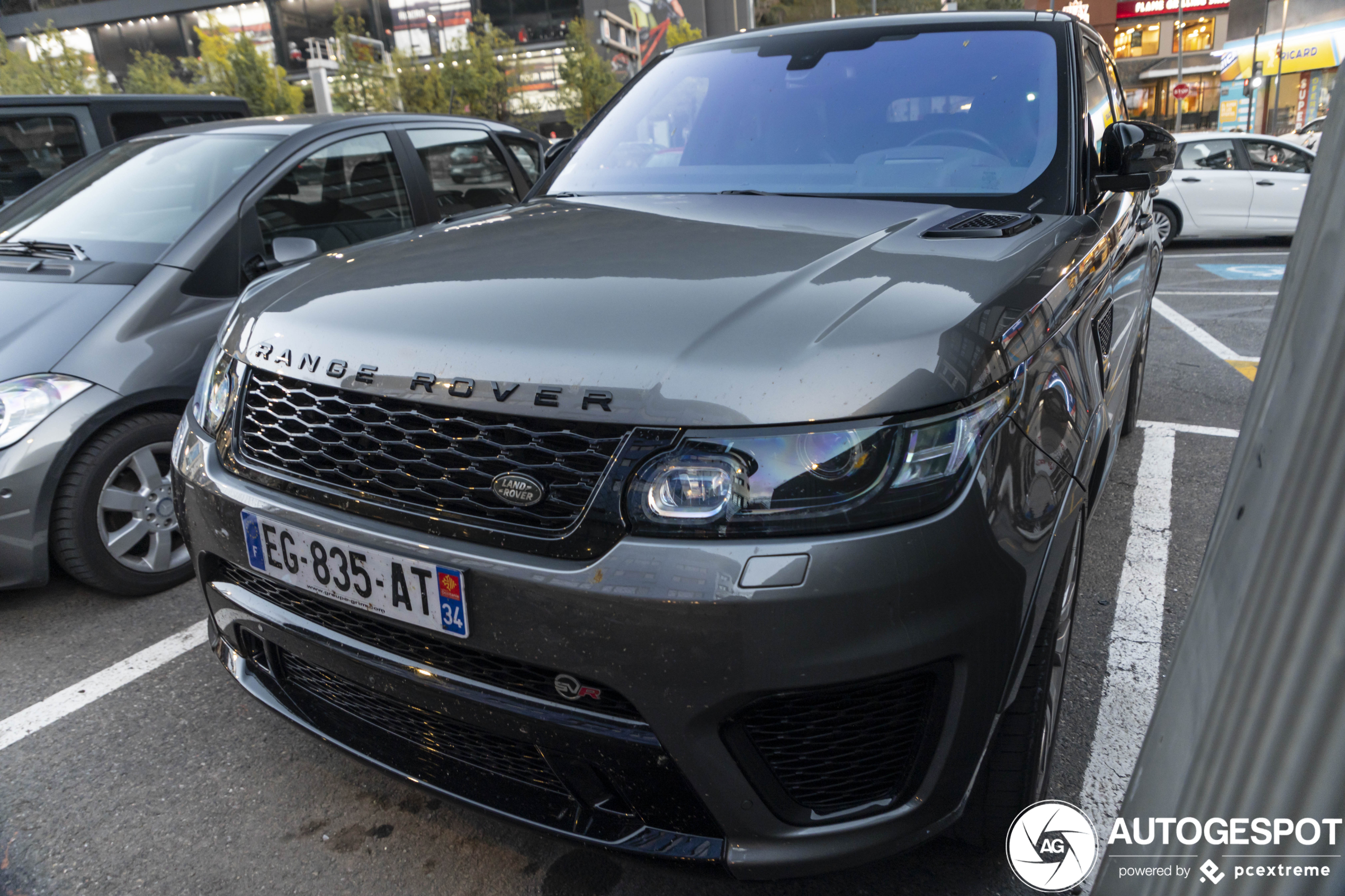 Land Rover Range Rover Sport SVR