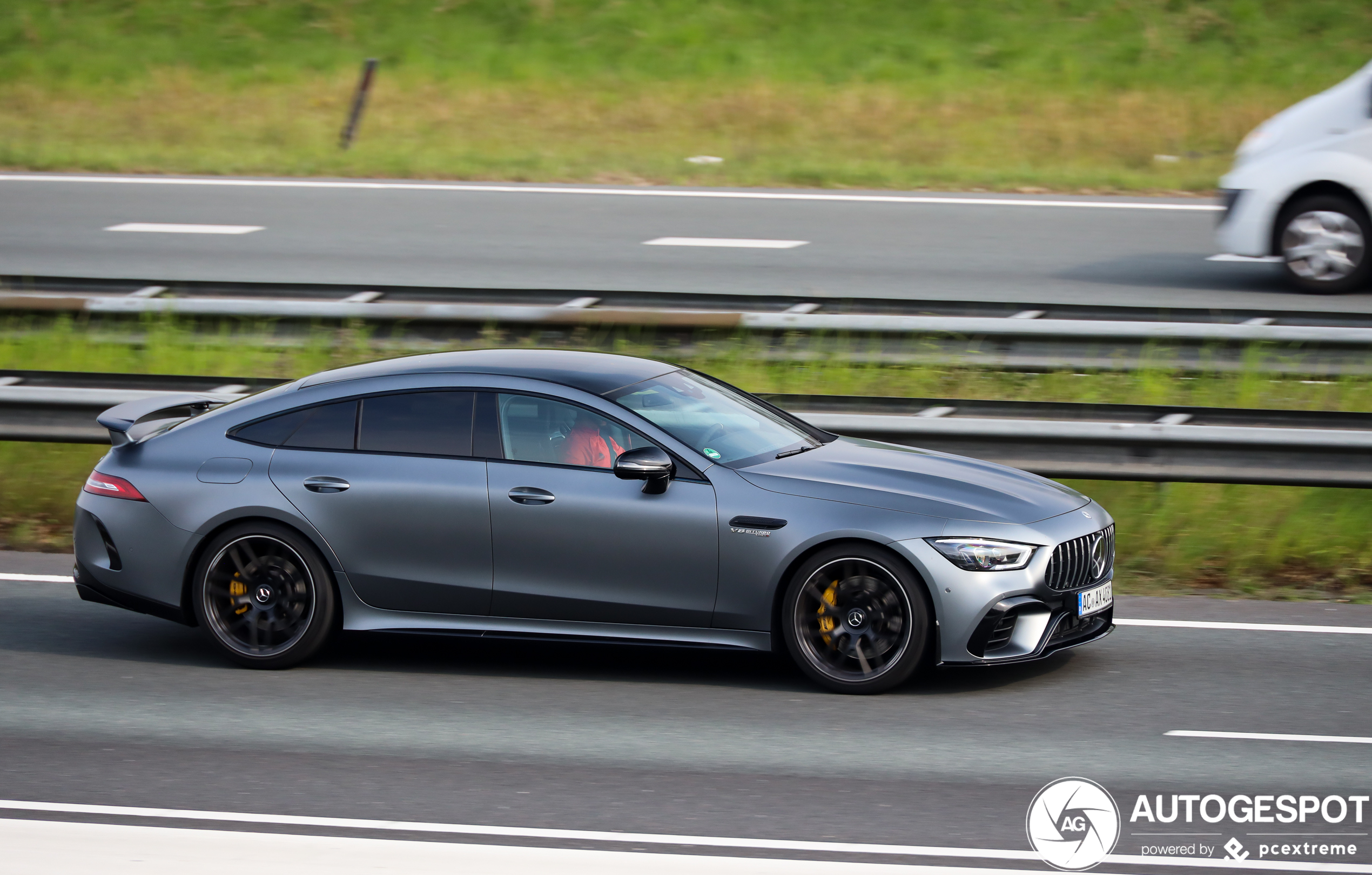 Mercedes-AMG GT 63 S X290