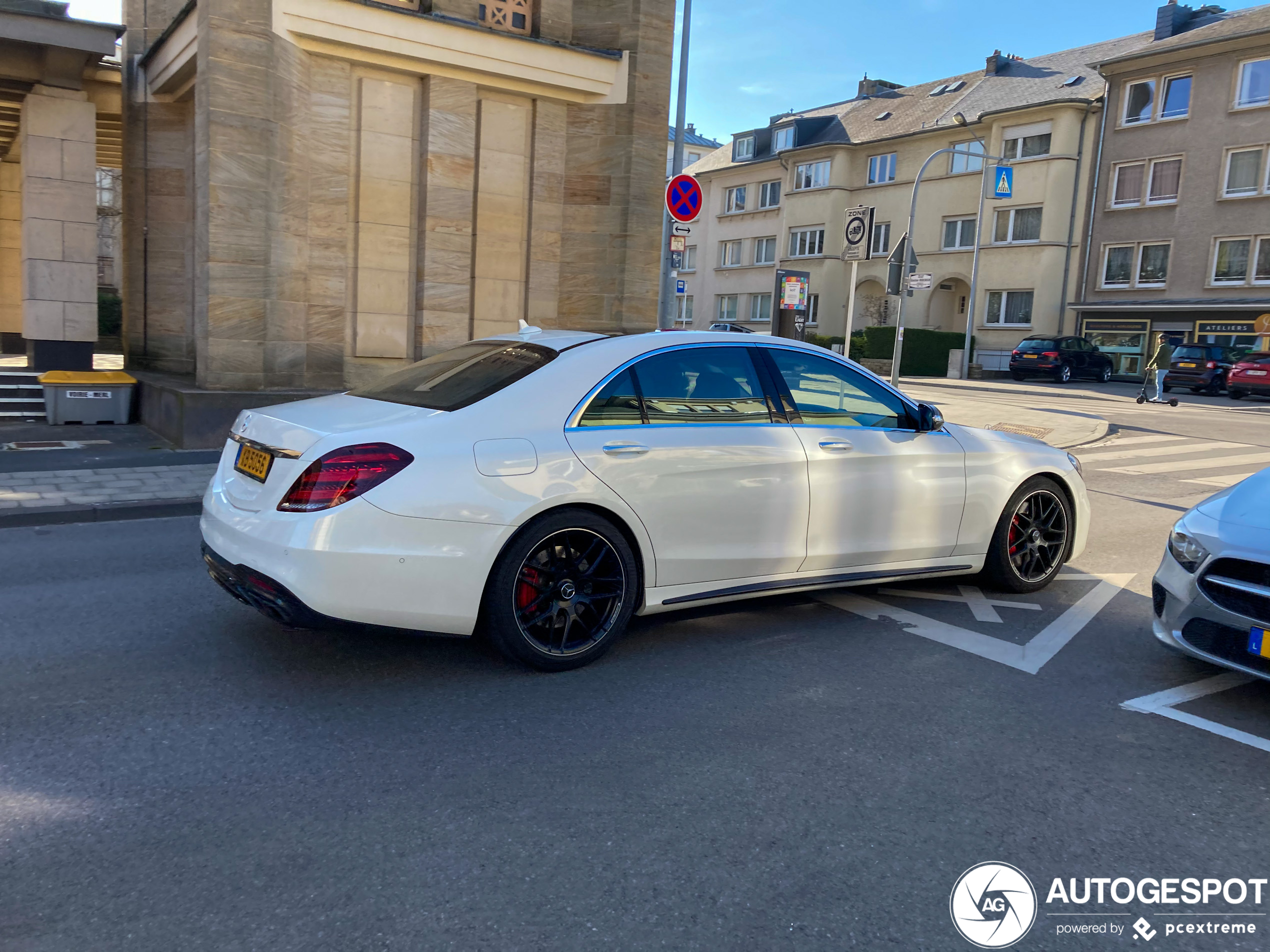 Mercedes-AMG S 63 V222 2017