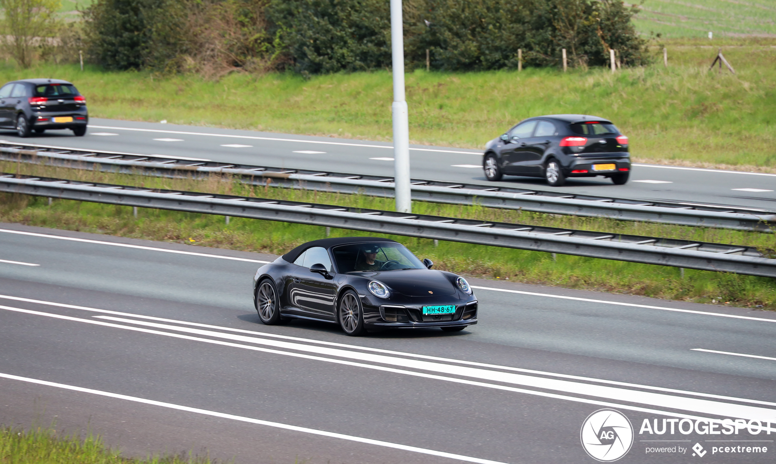 Porsche 991 Carrera 4S Cabriolet MkII