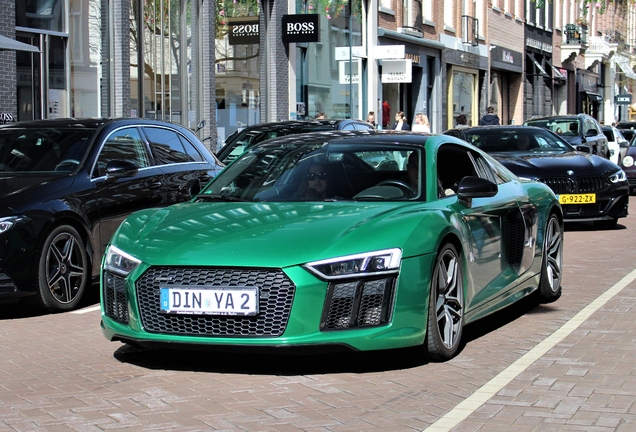 Audi R8 V10 2015