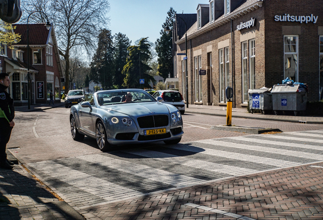 Bentley Continental GTC V8