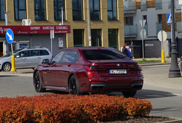 BMW M760Li xDrive 2019