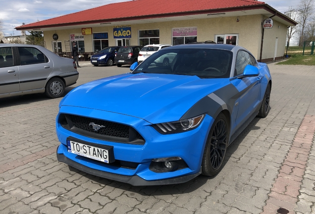 Ford Mustang GT 2015