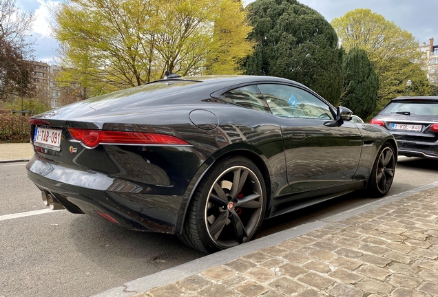 Jaguar F-TYPE S Coupé