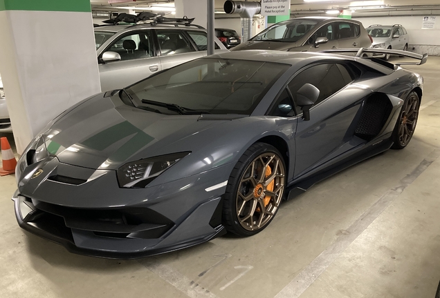 Lamborghini Aventador LP770-4 SVJ