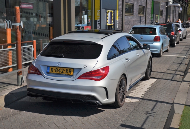 Mercedes-Benz CLA 45 AMG Shooting Brake