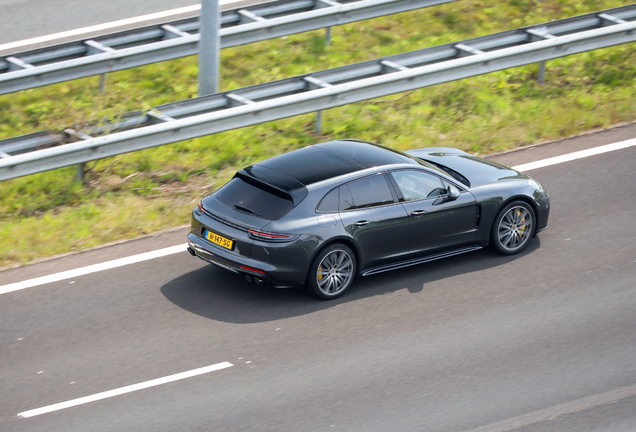 Porsche 971 Panamera Turbo S E-Hybrid Sport Turismo