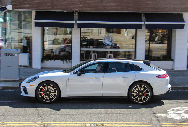 Porsche 971 Panamera Turbo Sport Turismo