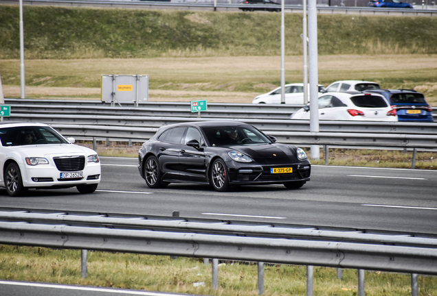 Porsche 971 Panamera Turbo Sport Turismo