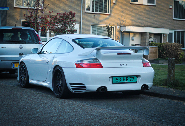 Porsche 996 GT2