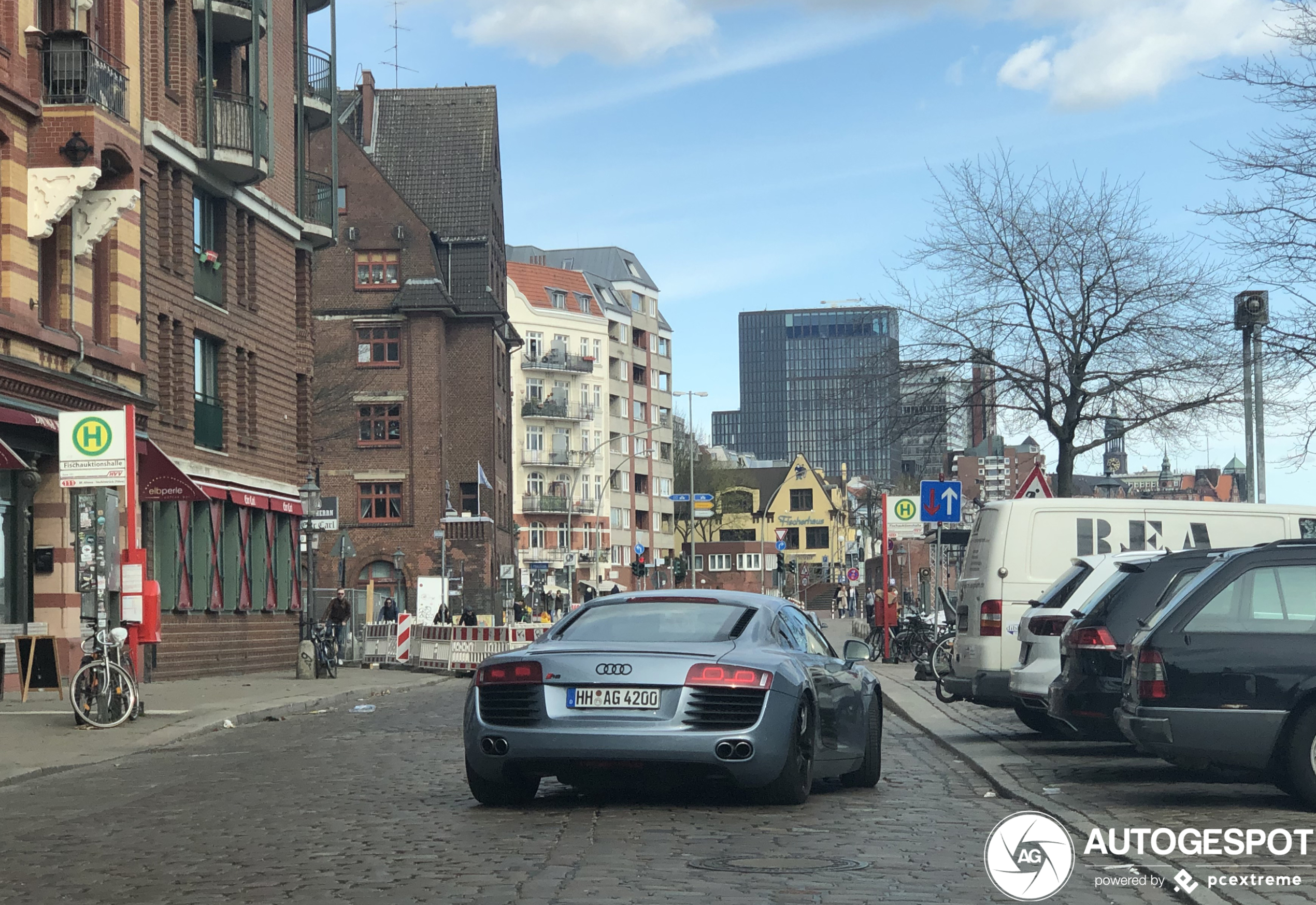 Audi R8