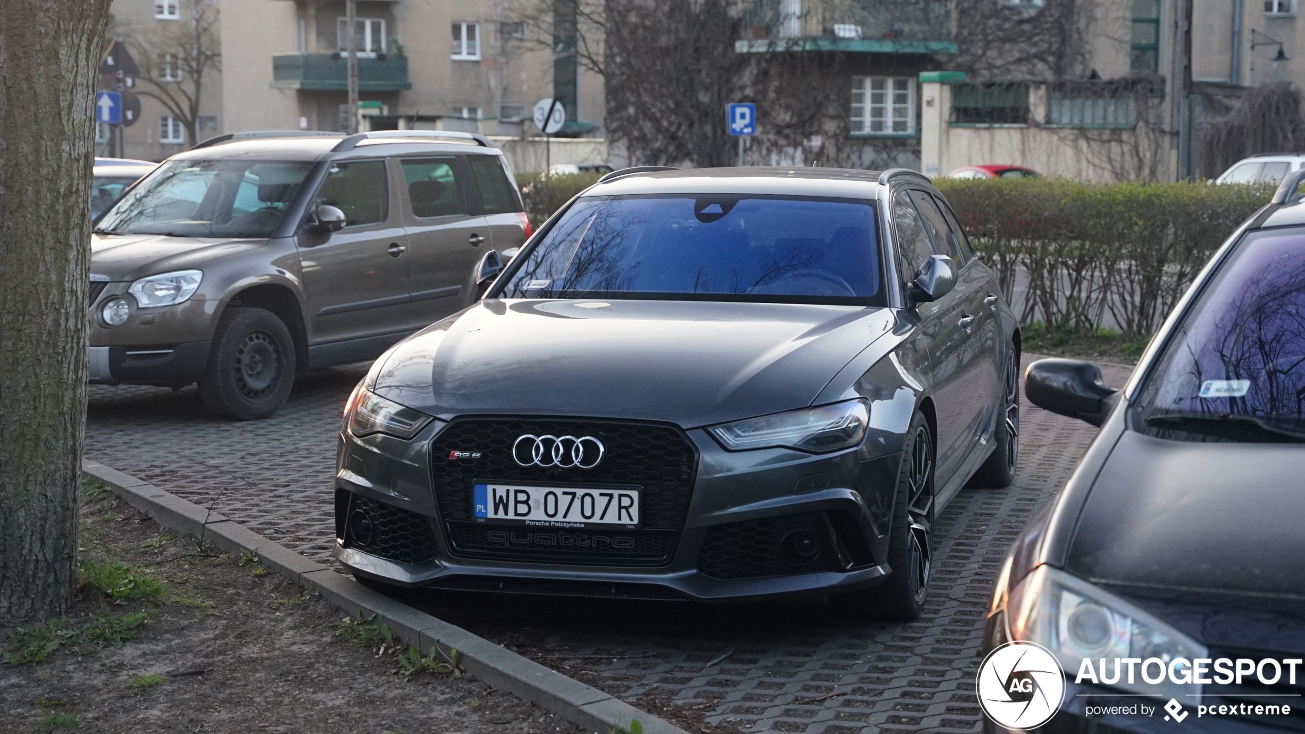 Audi RS6 Avant C7 2015