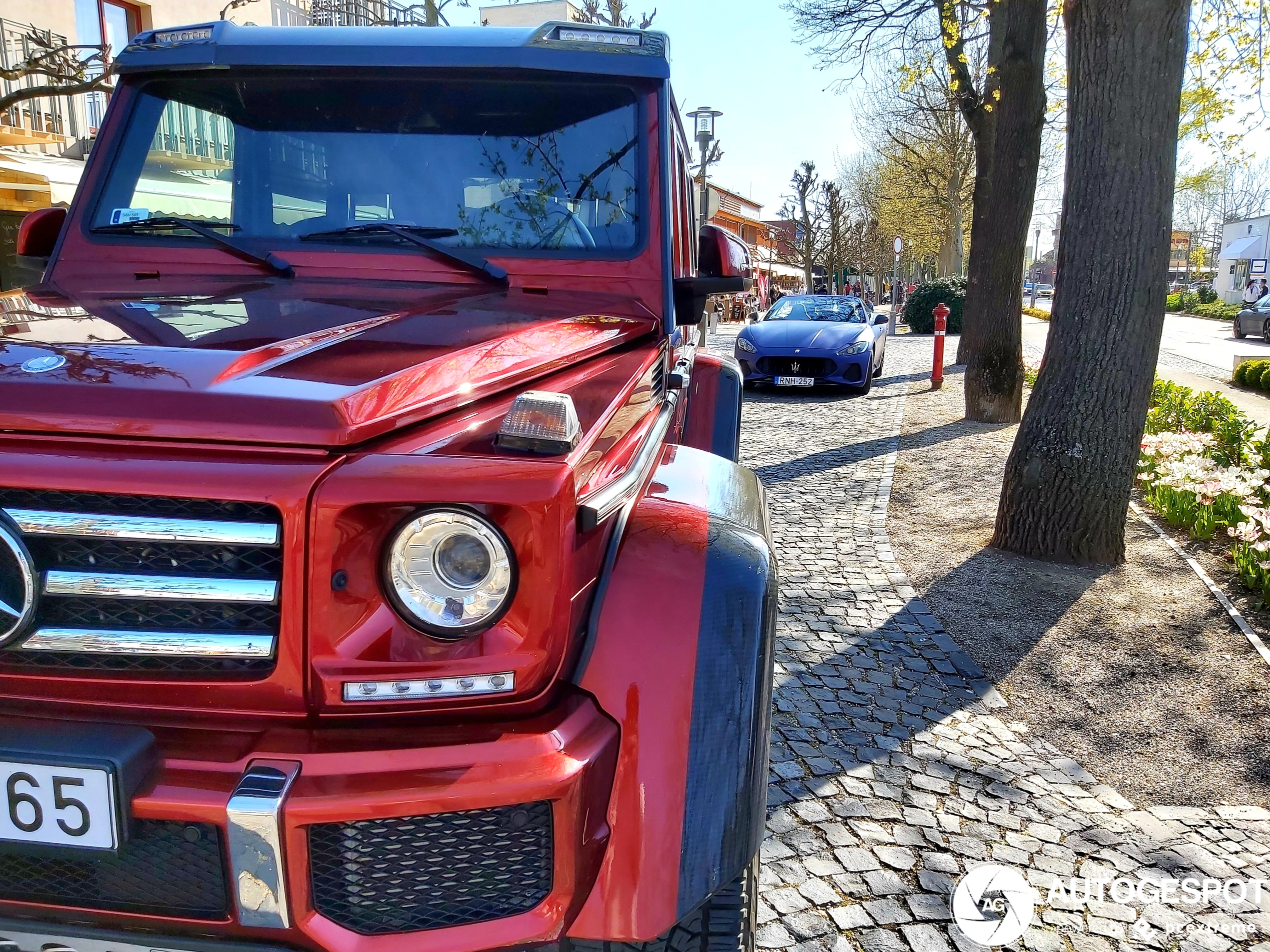 Mercedes-Benz G 500 4X4²